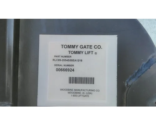 TOMMY GATE HIGH-CYCLE SERIES LIFT GATE ASSEMBLY