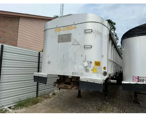 TRAILER FLATBED Complete Vehicle