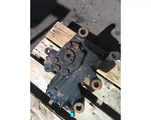 TRW/ROSS AT9500 POWER STEERING GEAR