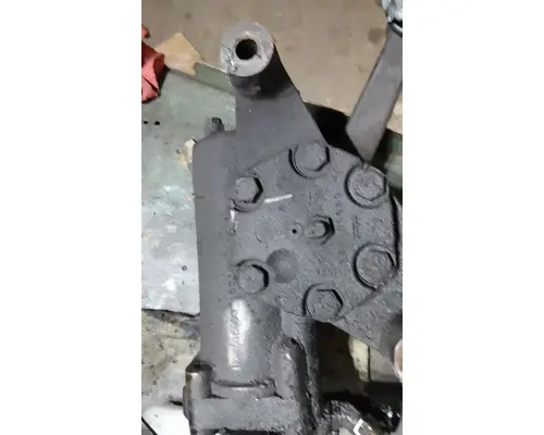 TRW/ROSS TAS40-042 POWER STEERING GEAR