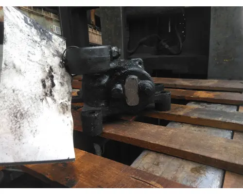 TRW/ROSS THP60-010 POWER STEERING GEAR