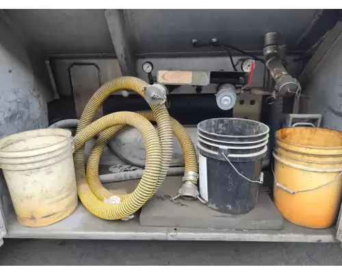 Tanks Other Body  Bed