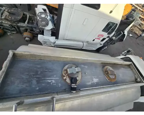 Tanks Other Body  Bed
