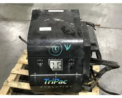 Thermo King TRIPAC APU Engine