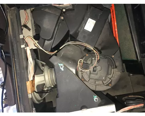 Thermo King TRIPAC Truck Equipment, APU (Auxiliary Power Unit)