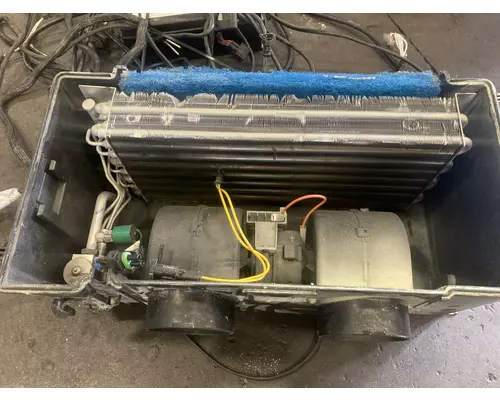 Thermo King TRIPAC Truck Equipment, APU (Auxiliary Power Unit)