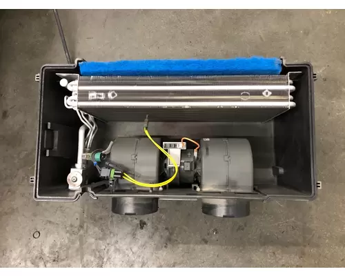 Thermo King TRIPAC Truck Equipment, APU (Auxiliary Power Unit)