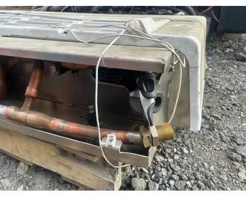 Thermo King V-520 RT MAX Auxillary Power Unit