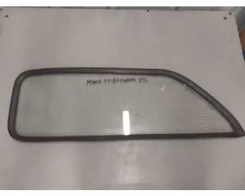 Special Glass Thomas Built Bus Minotour Quality Bus &amp; Truck Parts