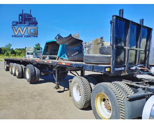 Complete Vehicle Trailer Flat Deck Truck Salvage International Inc