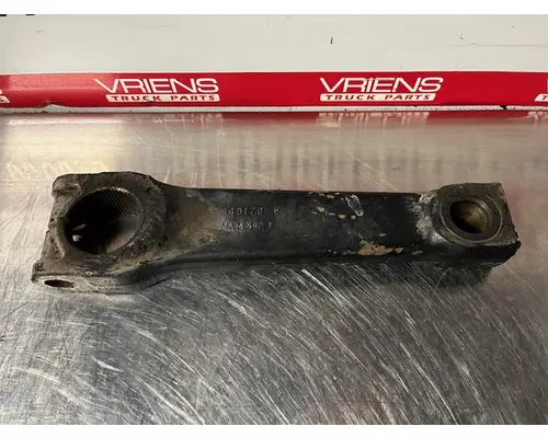 Pitman Arm TRW/ROSS 448179 Vriens Truck Parts