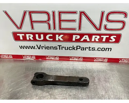 Pitman Arm TRW/ROSS 842448-02 Vriens Truck Parts