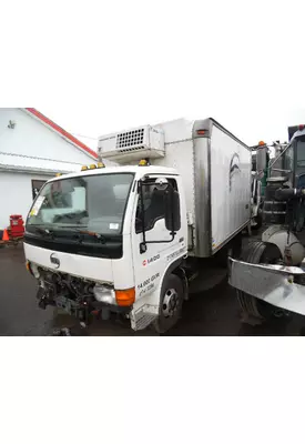 UD-NISSAN UD1400 DISMANTLED TRUCK