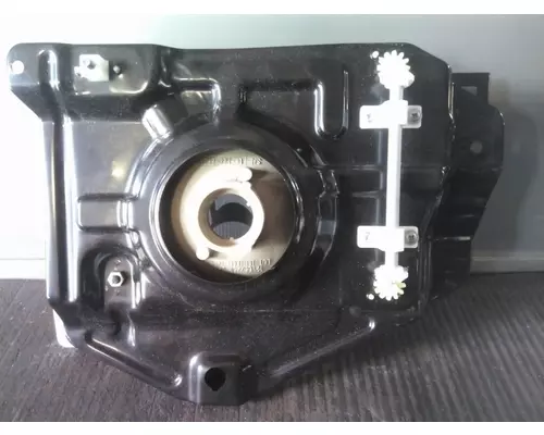 UD-NISSAN UD1800 HEADLAMP ASSEMBLY