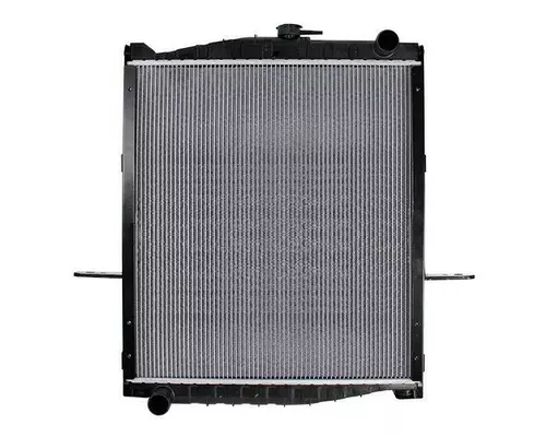 UD-NISSAN UD1800 RADIATOR ASSEMBLY