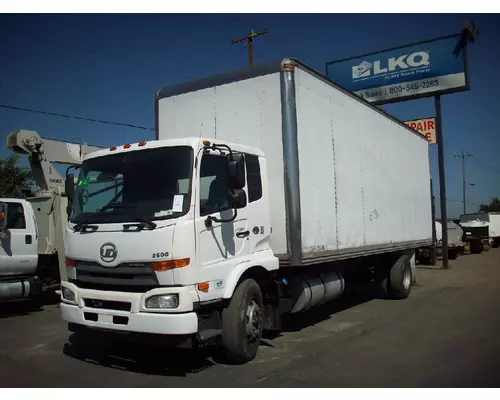 UD-NISSAN UD2600 WHOLE TRUCK FOR RESALE
