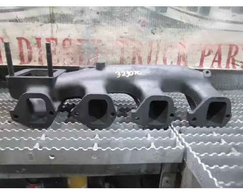 UD/Nissan FD35T Intake Manifold