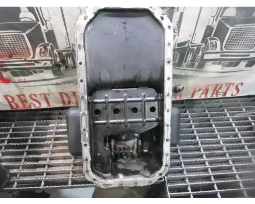 UD/Nissan FD35T Oil Pan