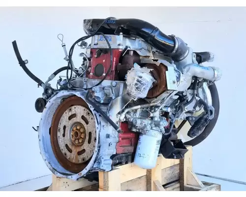 UD/Nissan J05D-TA Engine Assembly