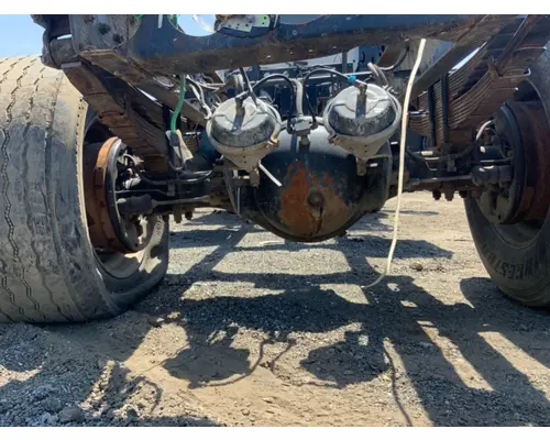 UD/Nissan Other Axle Assembly, Rear