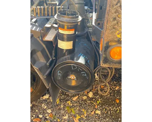UD/Nissan UD1400 Air Cleaner