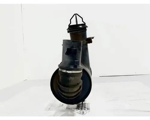 UD/Nissan UD1400 Air Cleaner