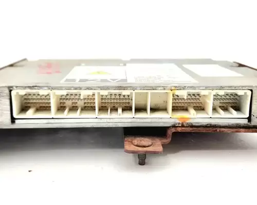 UD/Nissan UD1400 ECM