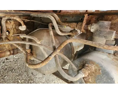 UD/Nissan UD1800CS Air Tank