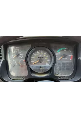 UD/Nissan UD1800CS Instrument Cluster