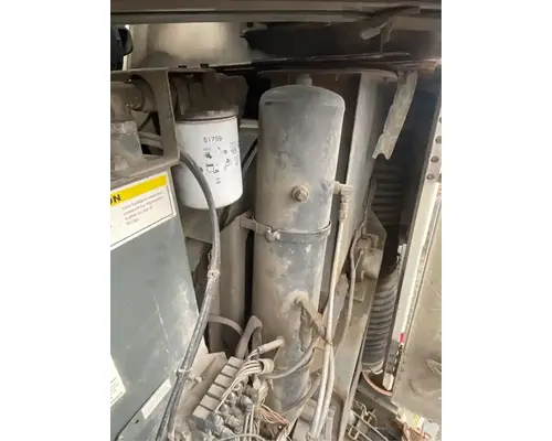 UD/Nissan UD3300 Air Tank