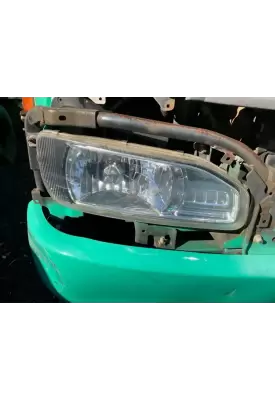 UD/Nissan UD3300 Headlamp Assembly