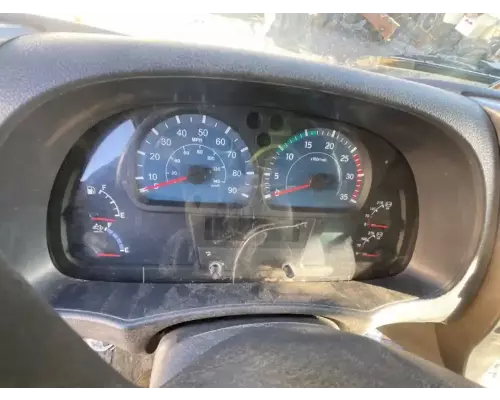 UD/Nissan UD3300 Instrument Cluster