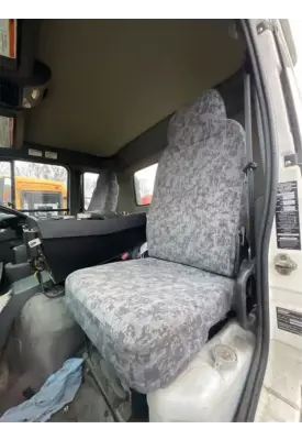 UD/Nissan UD3300 Seat, Front
