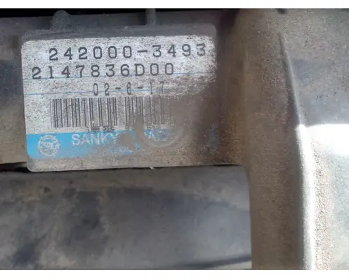 UD TRUCK UD1100 Radiator