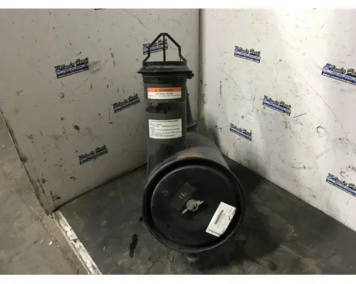 UD TRUCK UD1400 Air Cleaner