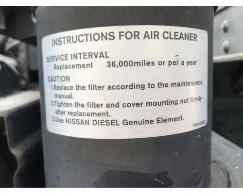 UD TRUCK UD1400 Air Cleaner