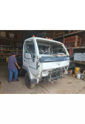 UD TRUCK UD1400 Complete Vehicle
