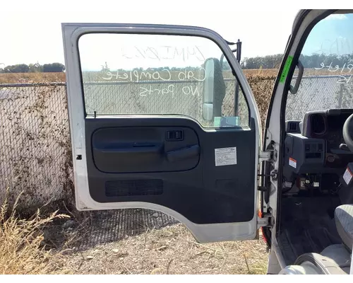 UD TRUCK UD1400 Door Assembly, Front