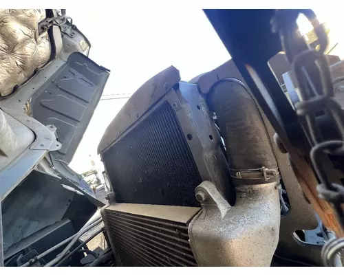 UD TRUCK UD1800 Cooling Assy. (Rad., Cond., ATAAC)