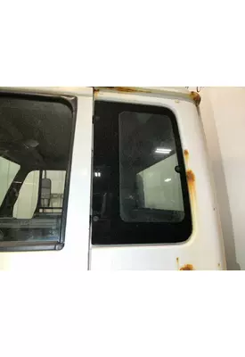 UD TRUCK UD2000 Back Glass