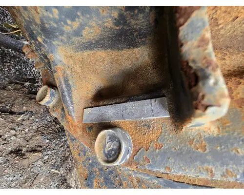 UD TRUCK UD2000 Hub