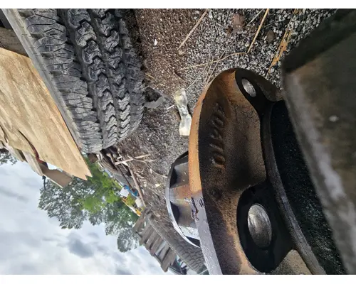 UD TRUCK UD2000 Hub