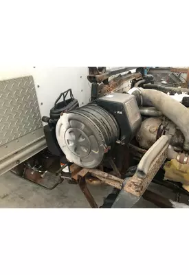 UD TRUCK UD2600 Air Cleaner