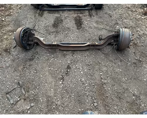 UD TRUCK UD2600 Axle Beam (Front)