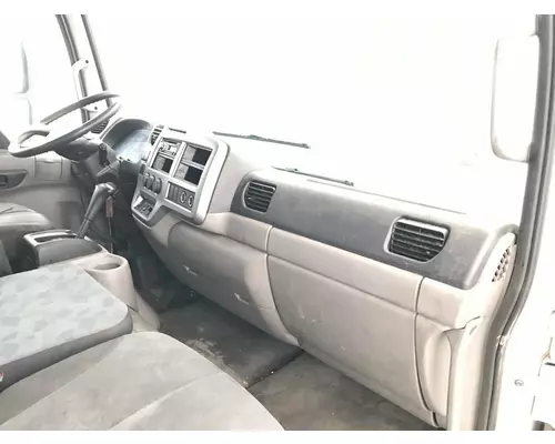 UD TRUCK UD2600 Cab Assembly