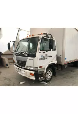 UD TRUCK UD2600 Cab Assembly