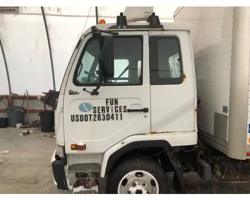 UD TRUCK UD2600 Cab Assembly