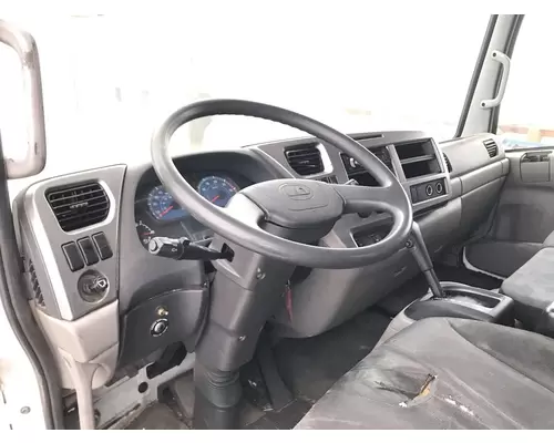 UD TRUCK UD2600 Dash Assembly