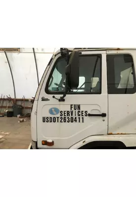 UD TRUCK UD2600 Door Assembly, Front