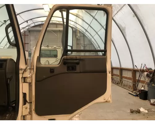UD TRUCK UD2600 Door Assembly, Front